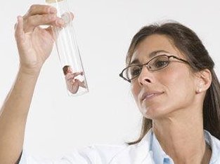 深圳罗湖医院试管婴儿的成功率多少？深圳滨海医院是三甲医院吗？